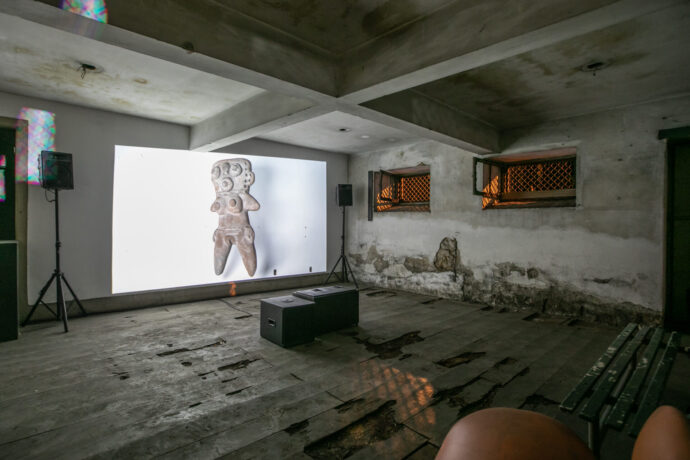  Obra(s) por Felipe Meres.  Da atividade Manjar: Beleza e Devastação ou Eterno Retorno. 