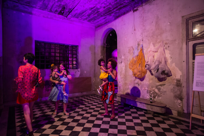  Obra(s) por Maria Palmeiro.  Da atividade Manjar: Amar em Liberdade. 