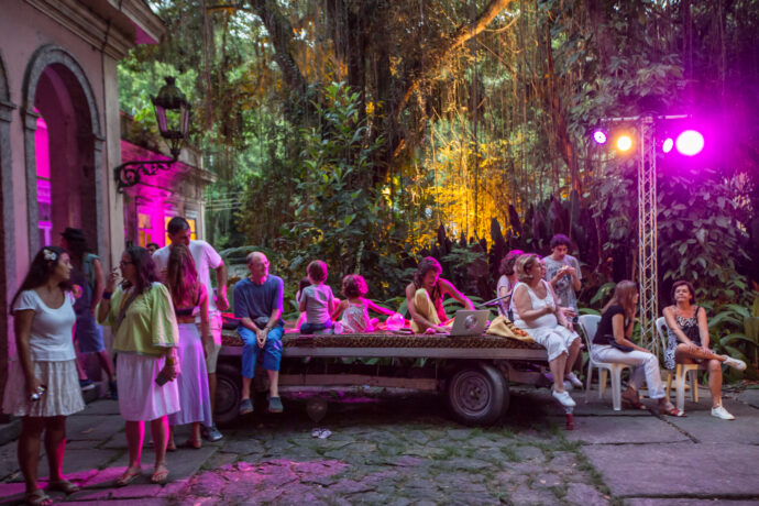  Obra(s) por Opavivará!.  Da atividade Manjar: Amar em Liberdade. 