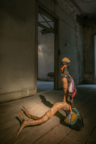  Obra(s) por Sonia Gomes.  Da atividade Manjar: Para Habitar Liberdades. 