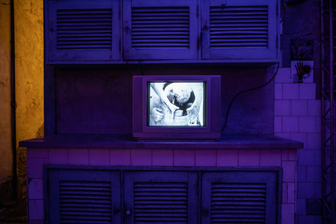  Obra(s) por Celeida Tostes.  Da atividade Manjar: Em tudo que vive, tudo que flui. 