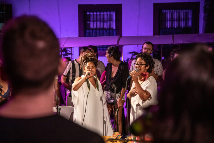  Obra(s) por Roda de Samba Moça Prosa.  Da atividade Manjar: Em tudo que vive, tudo que flui. 