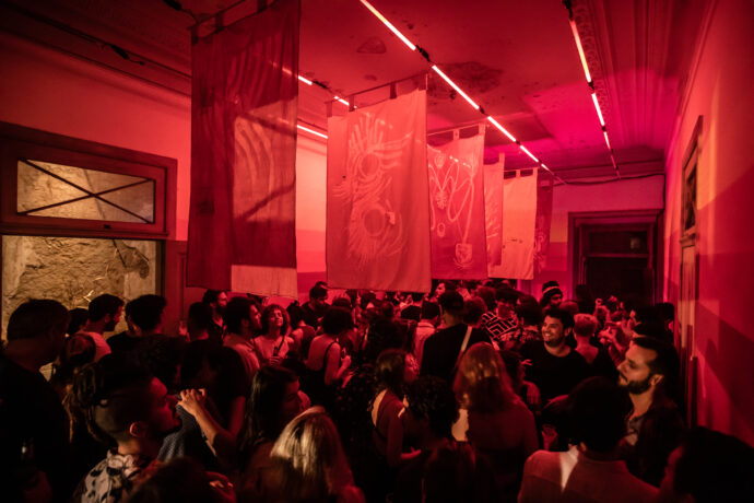  Obra(s) por Daniel Lie.  Da atividade Manjar: À Construção. 