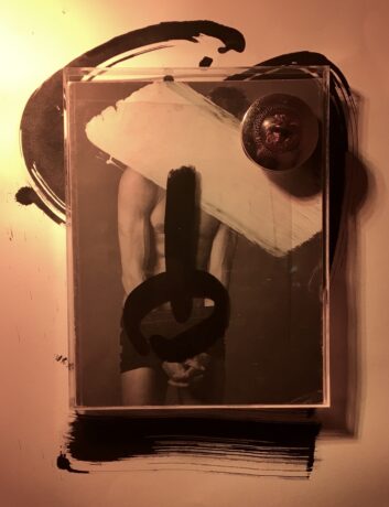  Obra(s) por Liana Padilha e projeto Tinta Preta. 