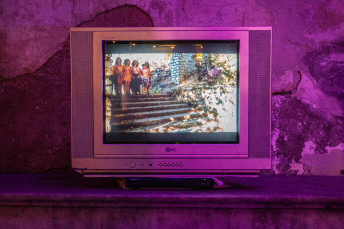  Obra(s) por Marie Carangi.  Da atividade Baile da Aurora Sincera II. 