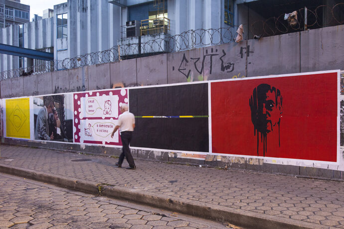  Obra(s) por Tupinambá Lambido.  Da atividade Local da Ação. 