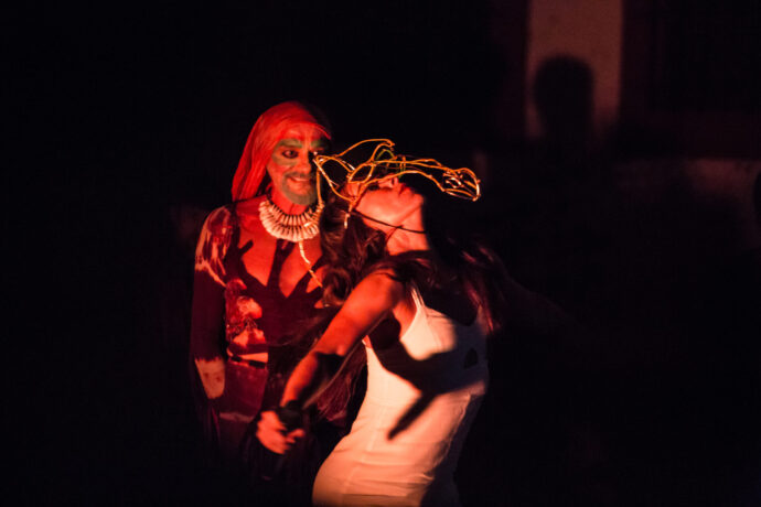  Obra(s) por Bayard Tonelli.  Da atividade Manjar 02 anos: Adriana Varejão, Bayard Tonelli, Thiago Martins de Melo, TintaPreta. 