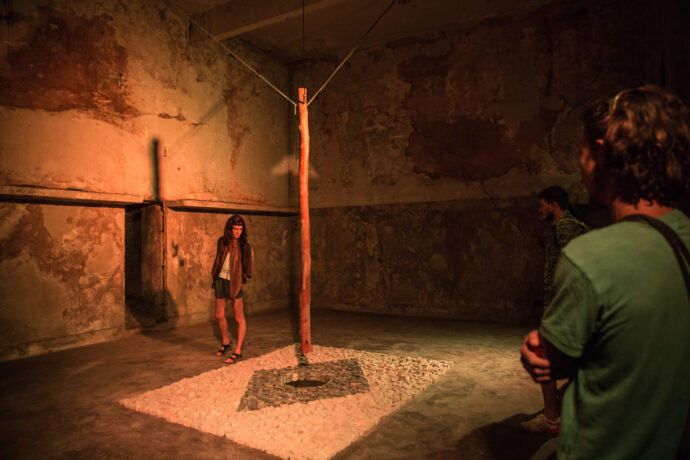  Obra(s) por Jaime Lauriano.  Da atividade Manjar: Carlos Martiel, Carlos Motta, Jaime Lauriano. 