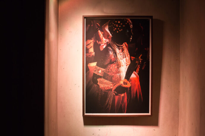  Obra(s) por Guy Veloso.  Da atividade Manjar: Guy Veloso, Híbridos (Vincent Moon e Priscilla Telmon), VJ Suave. 