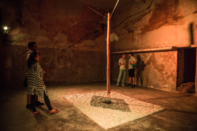  Obra(s) por Jaime Lauriano.  Da atividade Manjar: Carlos Martiel, Carlos Motta, Jaime Lauriano. 