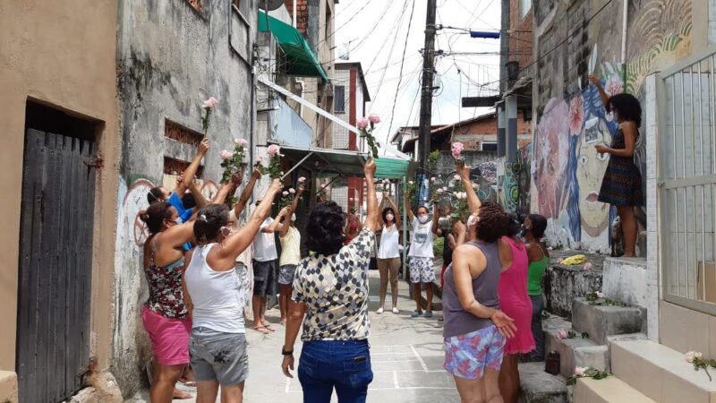  Obra(s) por Roberta Rox.  Da atividade NTÚ. 